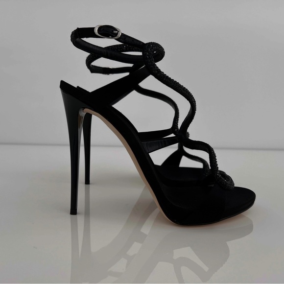 GIUSEPPE ZANOTTI BLACK SATIN CRYSTAL STUNNING SANDALS SIZE IT 37.5 / US 7.5 NEW! - Picture 7 of 17
